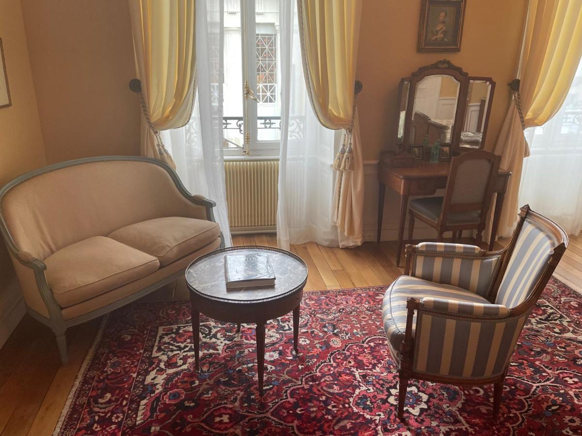 Maison D'Hercule Mayenne Exteriér fotografie