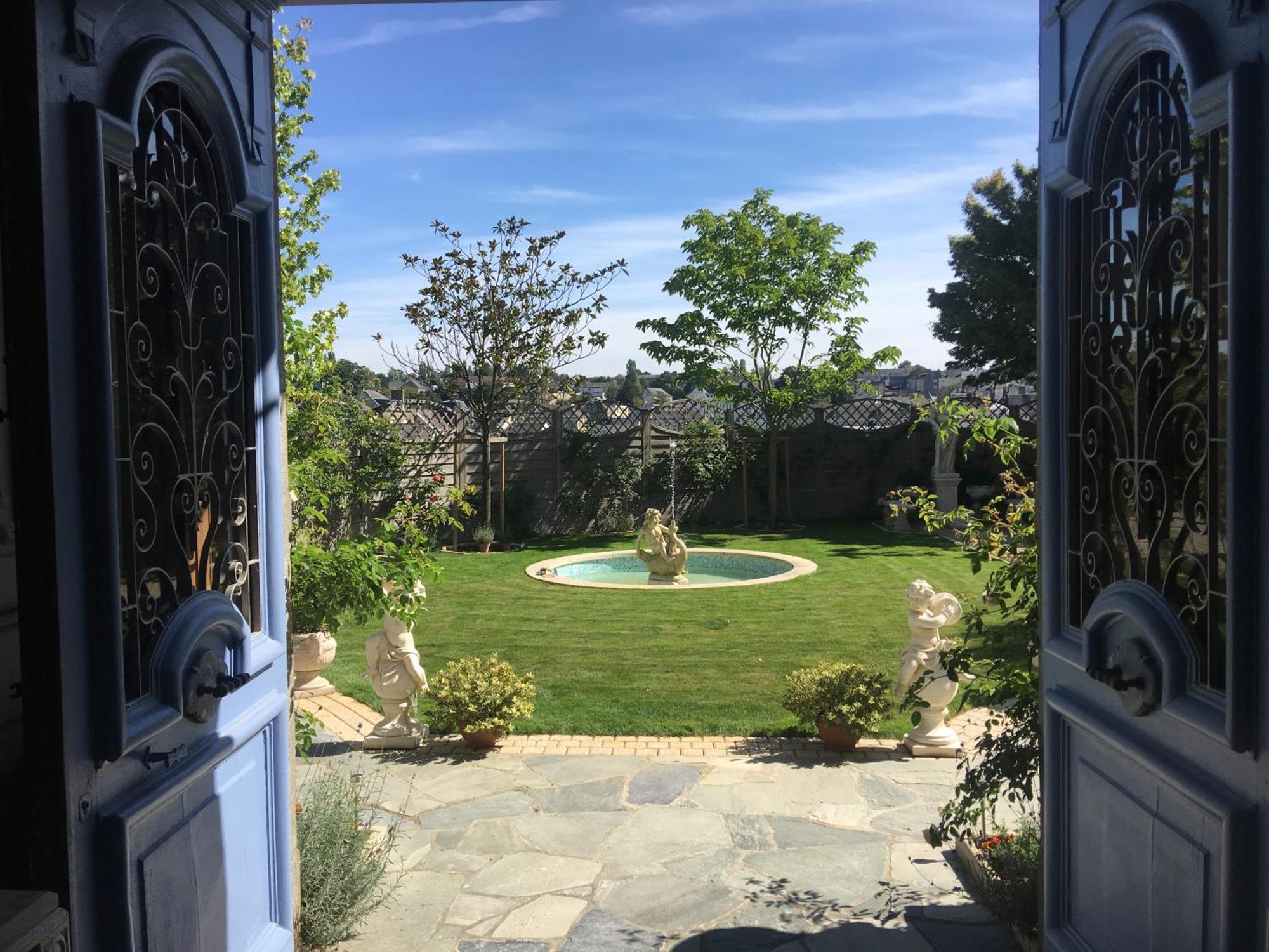 Maison D'Hercule Mayenne Exteriér fotografie